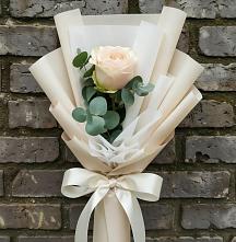 Букет цветов из:  Розы в Красный Яр Тульская область
