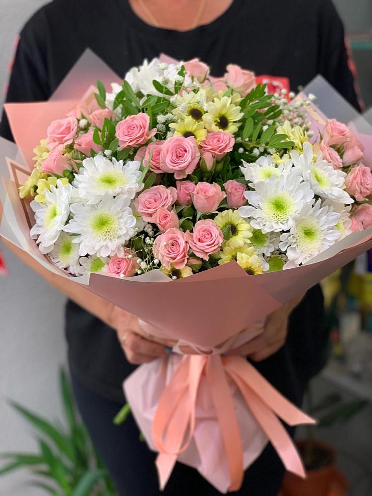 Букет цветов из: Розы и Хризантемы в Красный Яр Тульская область