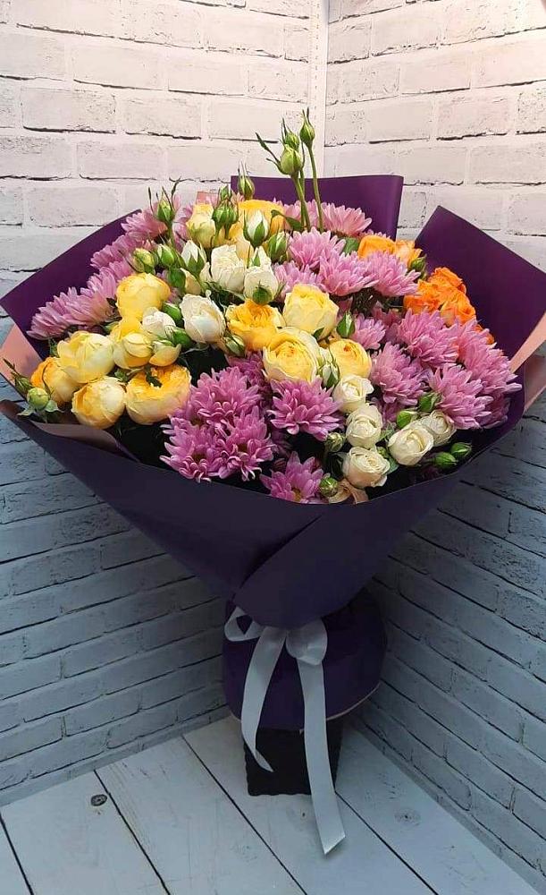 Букет цветов из: Хризантемы и Розы в Красный Яр Тульская область