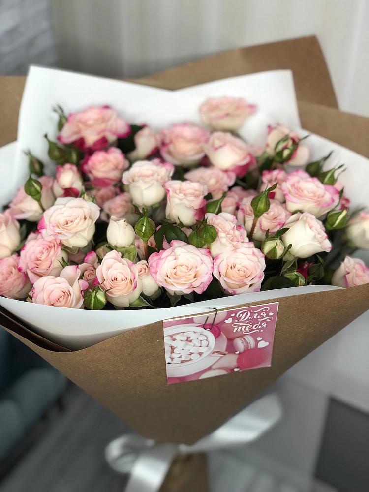 Букет цветов из: Розы в Красный Яр Тульская область