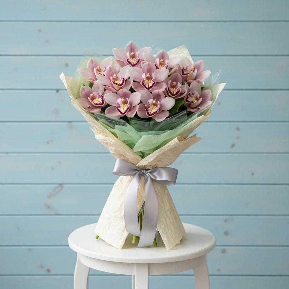 Букет цветов из: Орхидеи и Розы в Красный Яр Тульская область