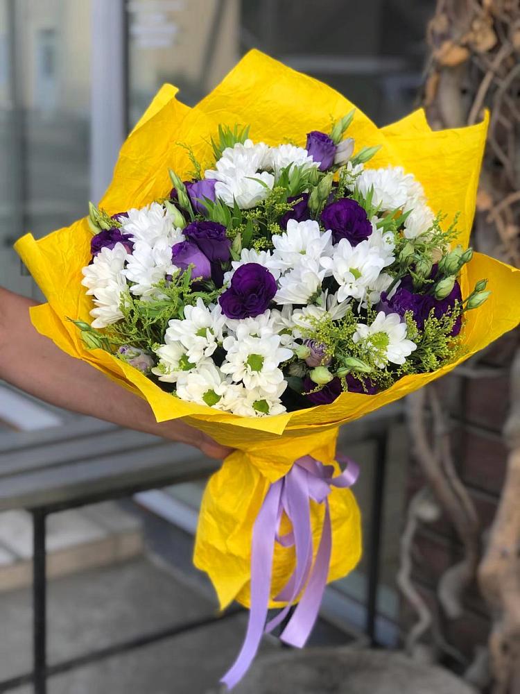Букет цветов из: Ирисы, Хризантемы и Ромашки в Красный Яр Тульская область