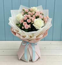 Букет цветов из:  Розы в Красный Яр Тульская область