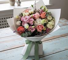 Букет цветов из:  Розы, Лизиантусы и Гвоздики в Красный Яр Тульская область