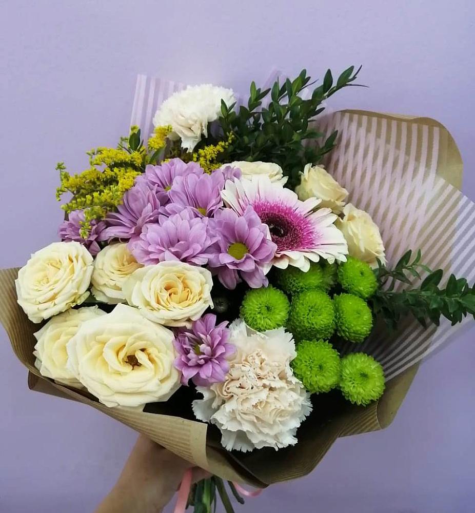 Букет цветов из: Хризантемы, Розы, Гвоздики и Герберы в Красный Яр Тульская область