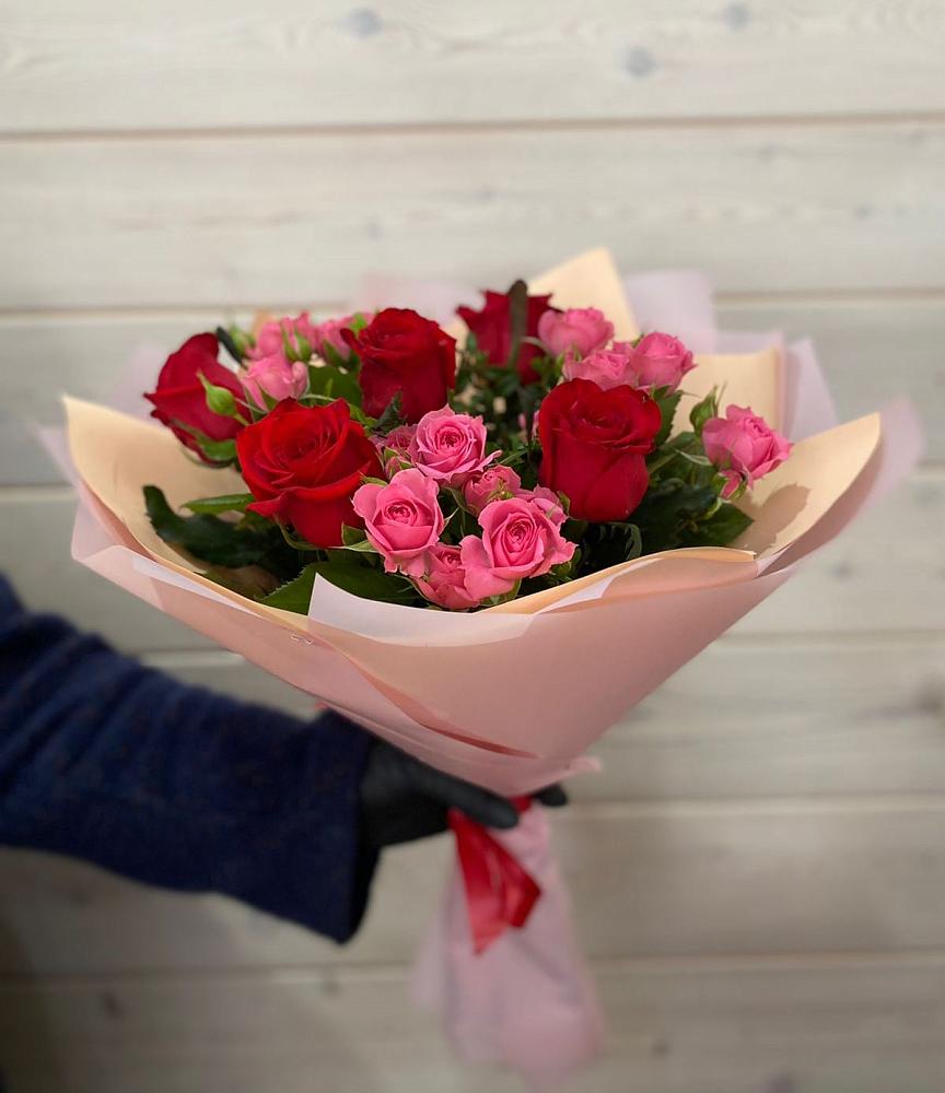 Букет цветов из: Розы в Красный Яр Тульская область