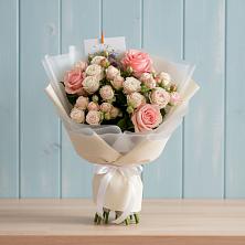 Букет цветов из:  Розы в Красный Яр Тульская область
