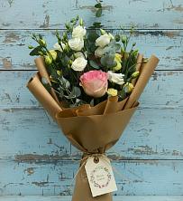 Букет цветов из:  Розы и Лизиантусы в Красный Яр Тульская область