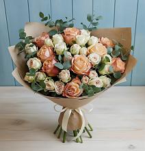 Букет цветов из:  Альстромерии и Розы в Красный Яр Тульская область