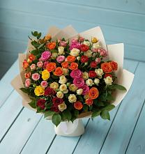 Букет Микс из разноцветных кустовых роз в Красный Яр Тульская область
